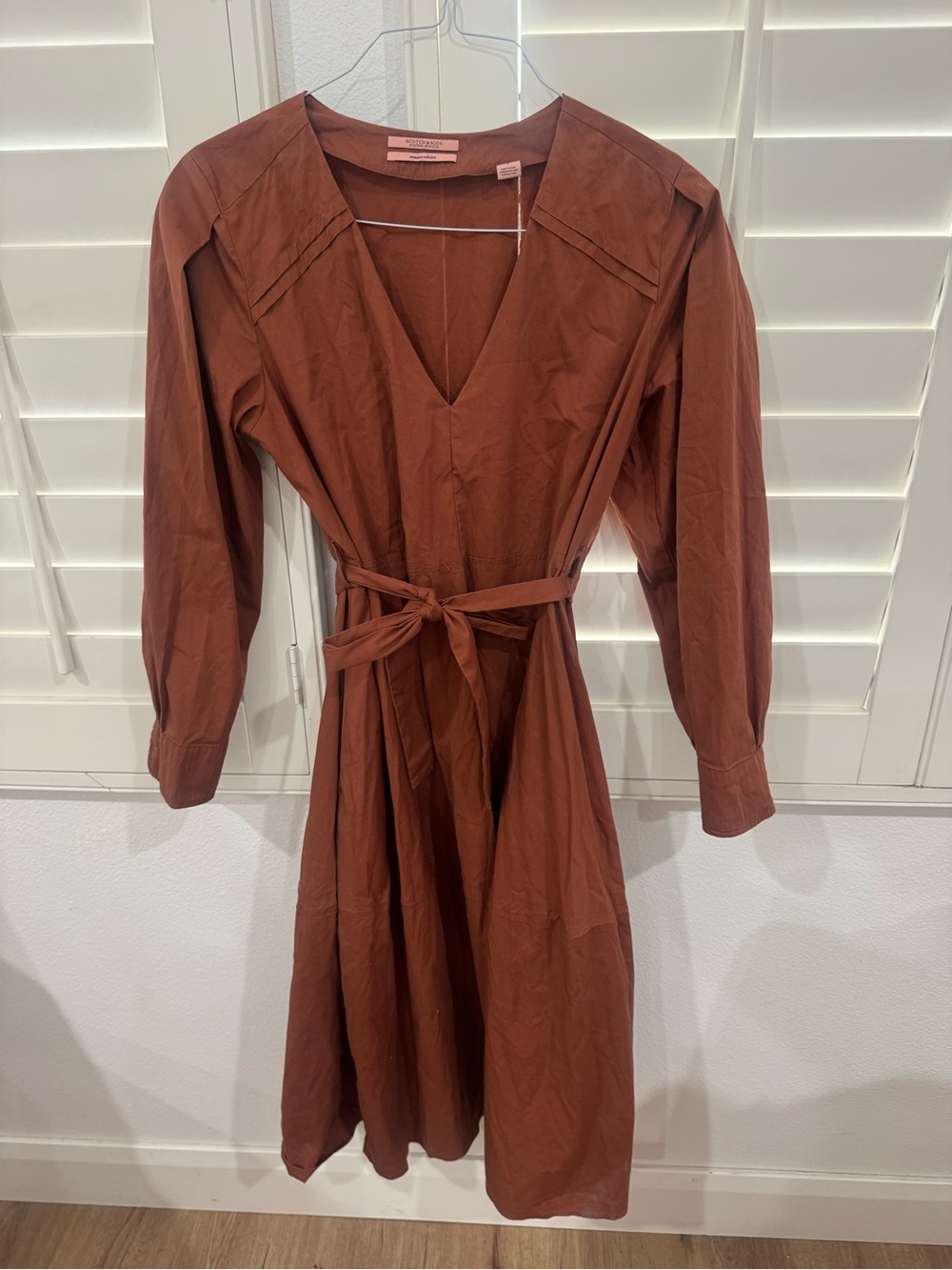 Scotch & Soda Rust Brown V-Neck Tie-Waist Long Sleeve Dress